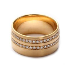 Ring in Gold mit Diamanten